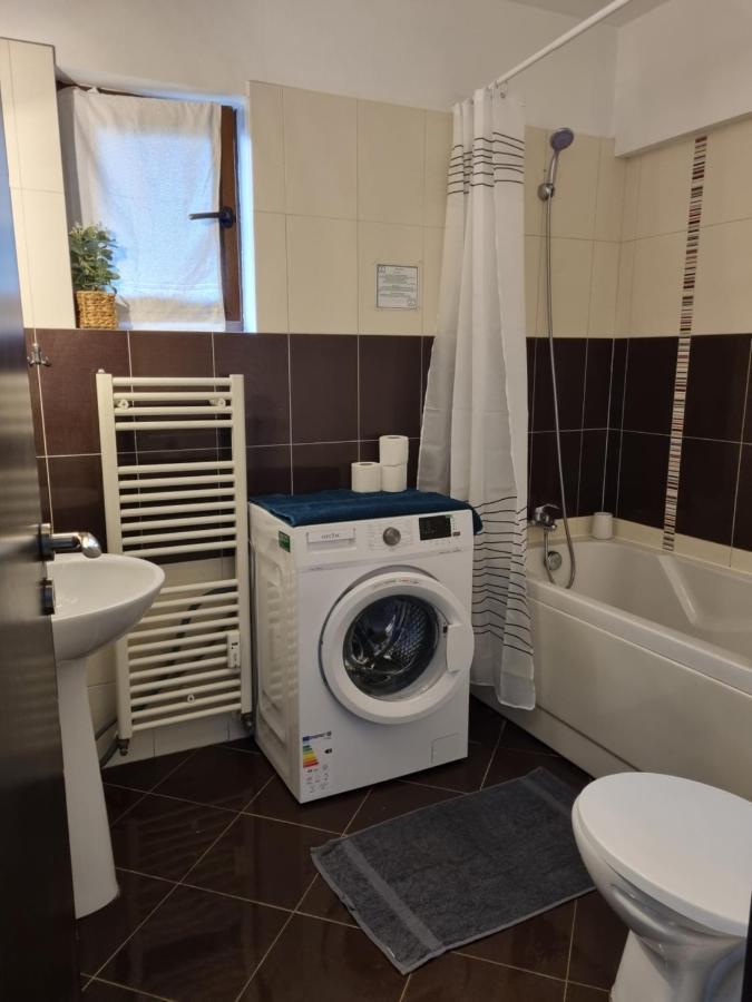 Lovely & Comfy, Central Apt In Iasi Eksteriør bilde